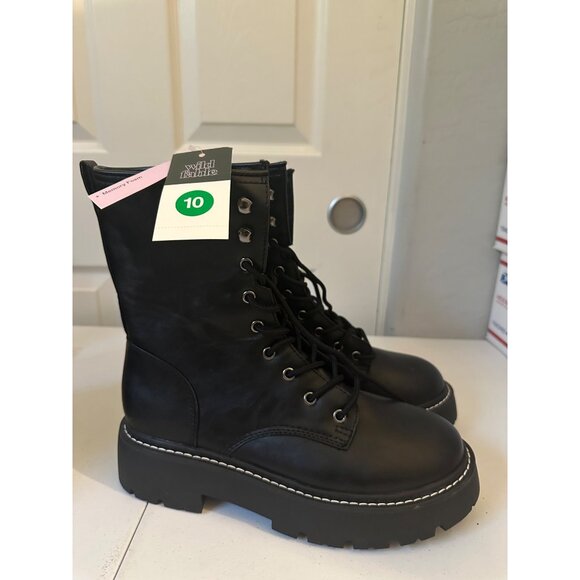 Wild Fable Women’s Logan Lug Combat Boots with memory foam insole size 10 NWT - Picture 3 of 7